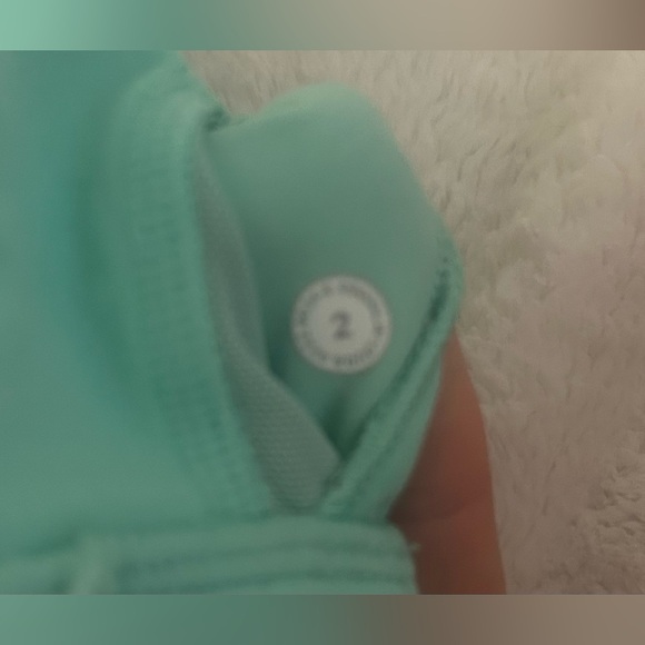 Mint green lululemon alighn tank - Picture 3 of 3